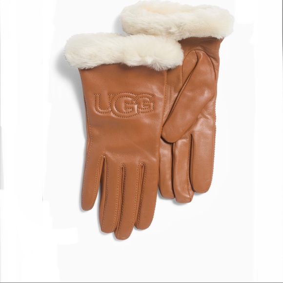 UGG Accessories - UGG Classic Leather Logo Gloves, Medium